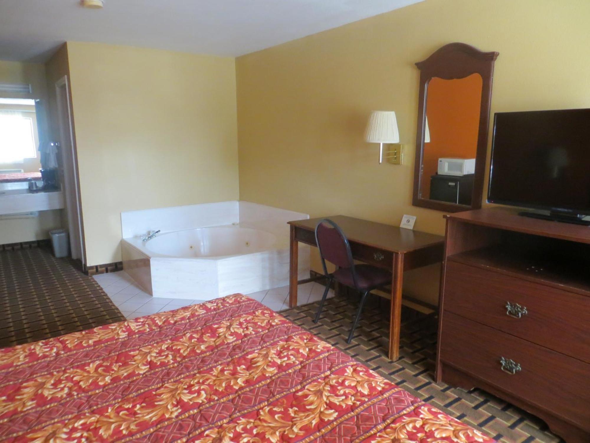 La Grange Executive Inn And Suites 객실 사진