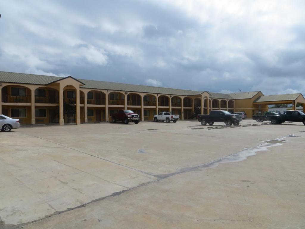 La Grange Executive Inn And Suites 외부 사진