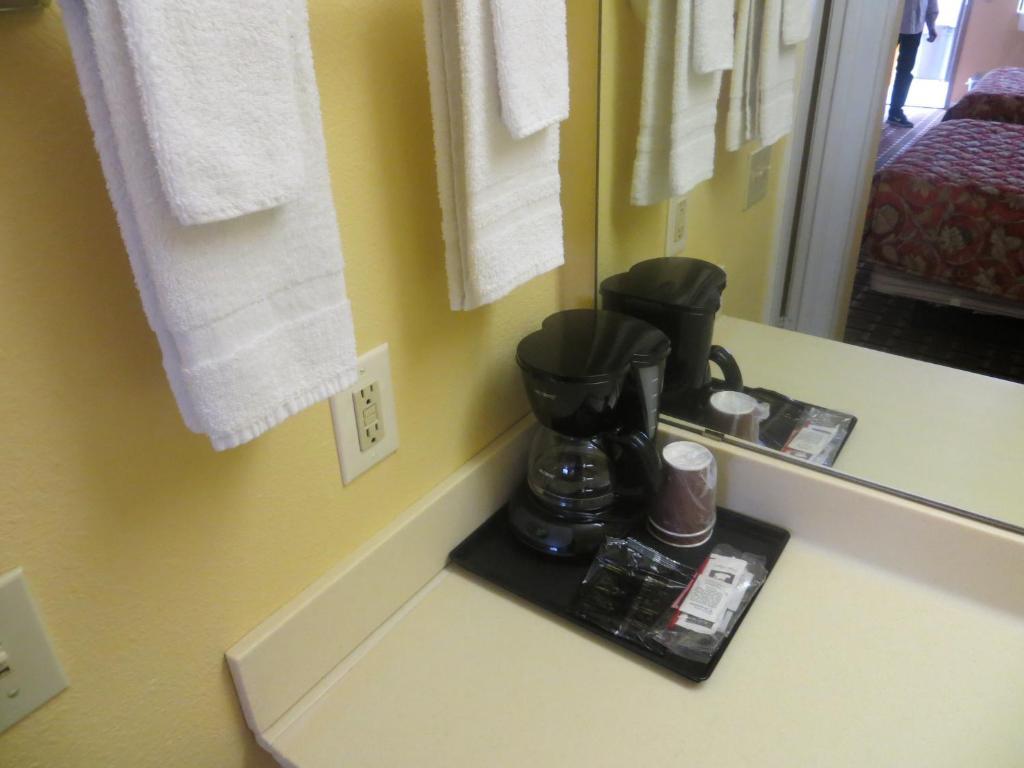 La Grange Executive Inn And Suites 객실 사진